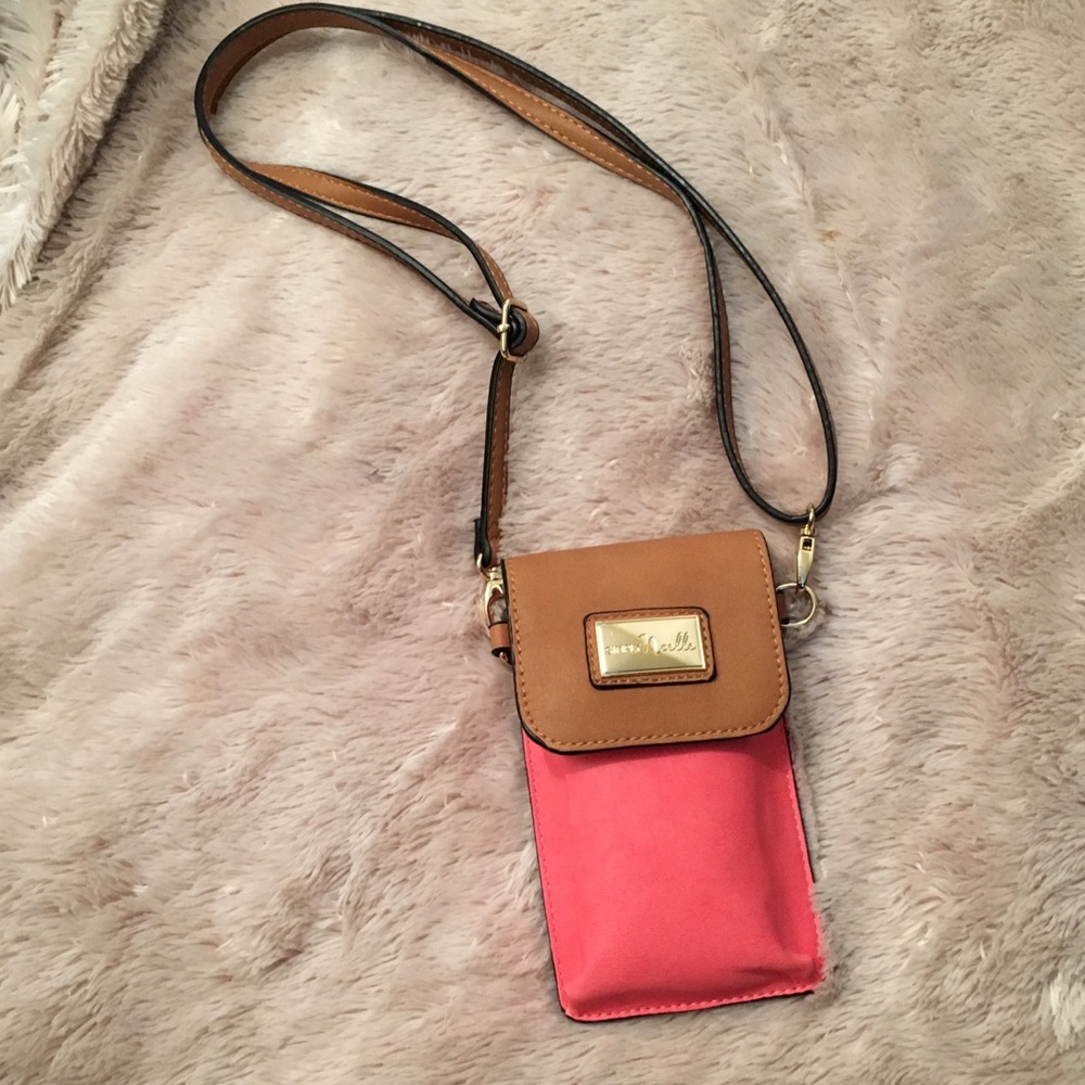 Simply Noelle Cross Body
